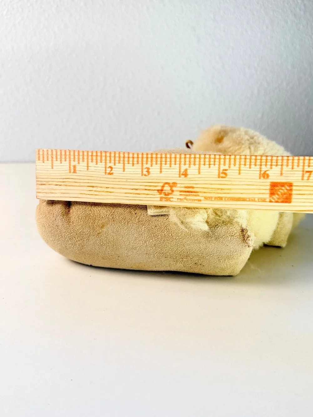 Handmade Sheepskin Moccasin Slippers Kids Size 8 - 9 Cream shearling Lined Cozy